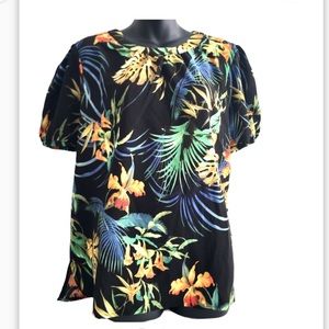 NWT ECI Tropical Floral Blouse. Size L